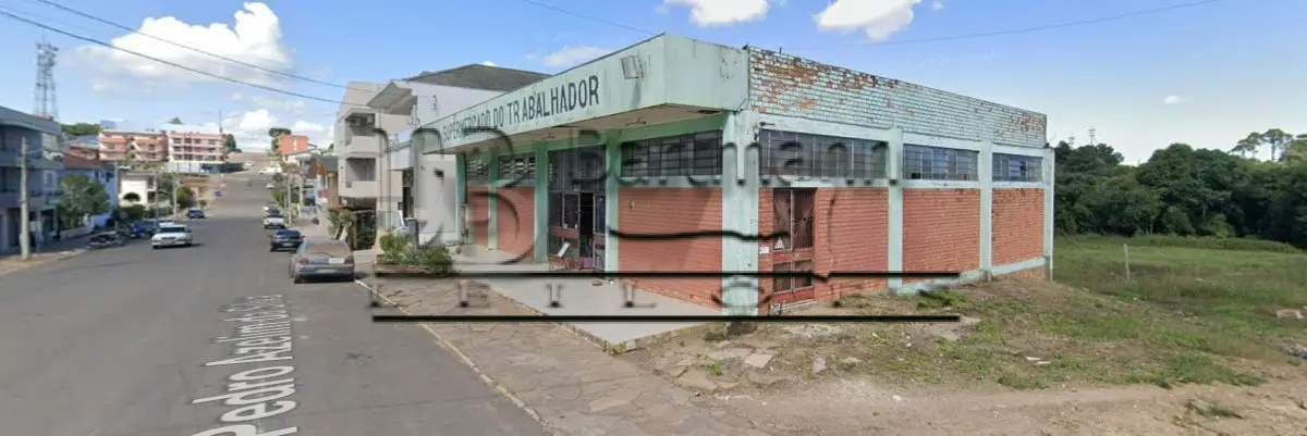 LOTE 001 - SALA COMERCIAL FONTOURA XAVIER
