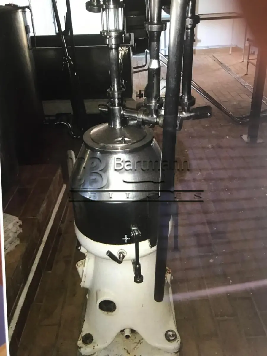 LOTE 001 - Desnatadeira