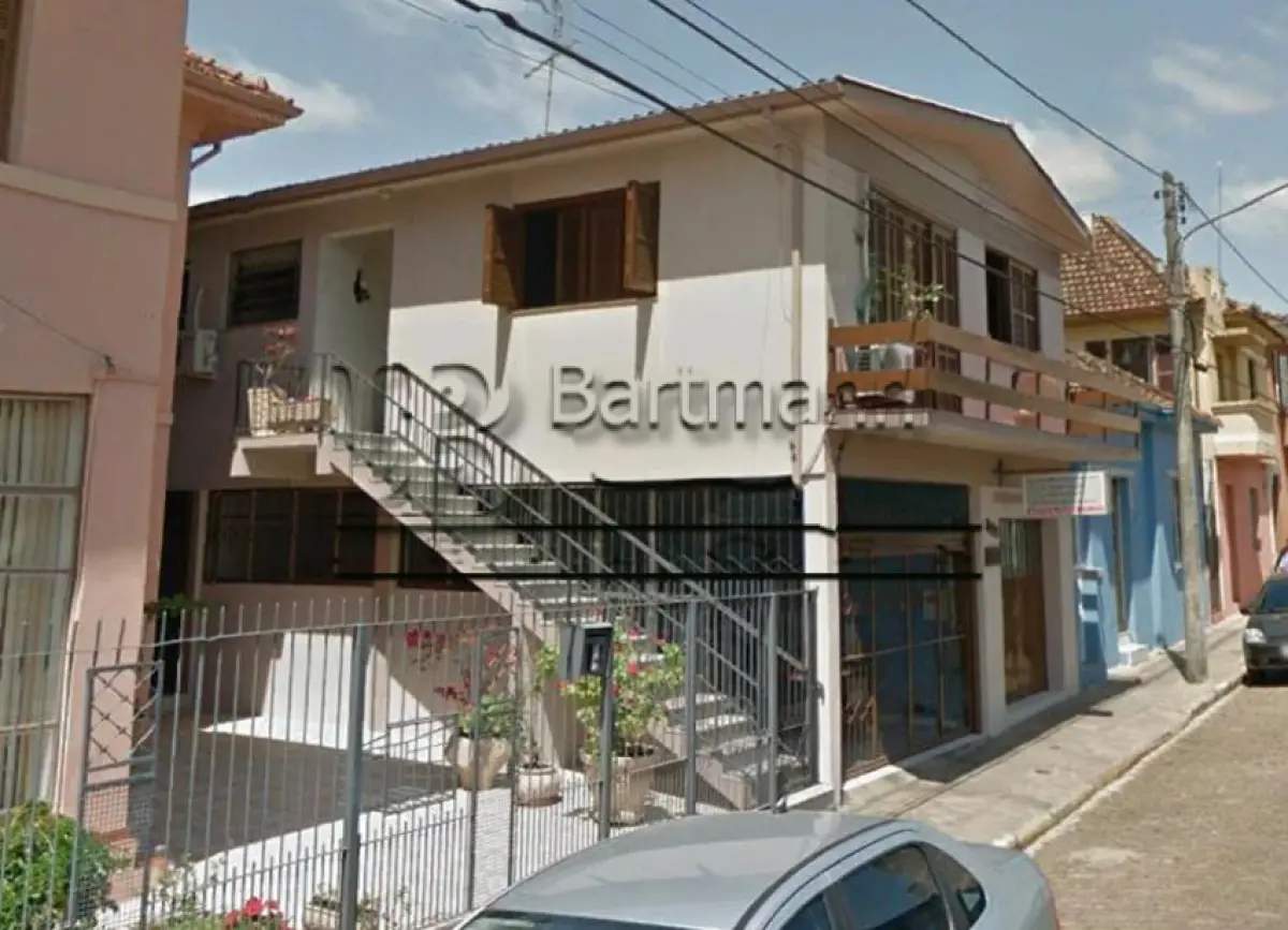 LOTE 001 - UNICRED CASA EXTRAJUDICIAL