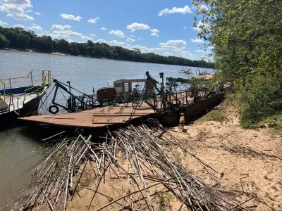 LOTE 001 - Balsa