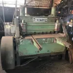 LOTE 001 - guilhotina de corte
