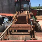 LOTE  - Retroescavadeira