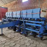 LOTE 001 - Plantadeira mecânica