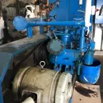 LOTE 001 - Máquina compressora